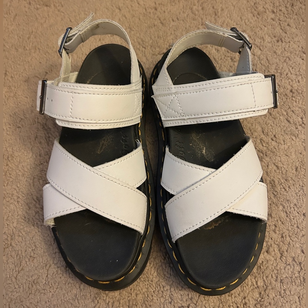 Dr. Martens Voss II sandals